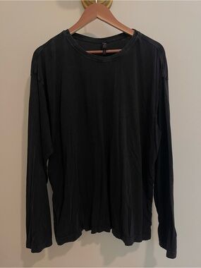 Zella Men's Long-Sleeve Crewneck Shirt - Black